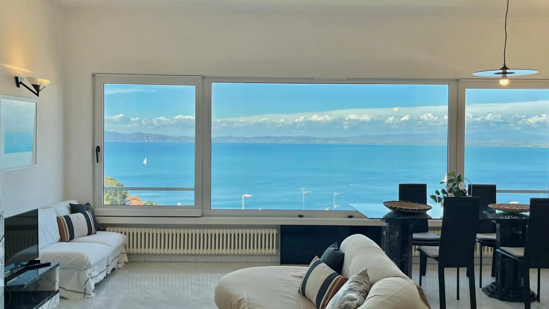 Porto Santo Stefano Vista Mare + Parcheggio Gratuito公寓 公寓